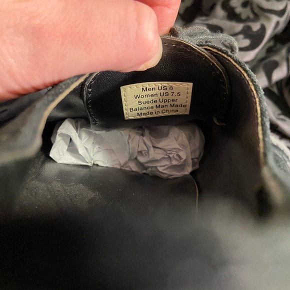 UNIF oxfords - Picture 3 of 3